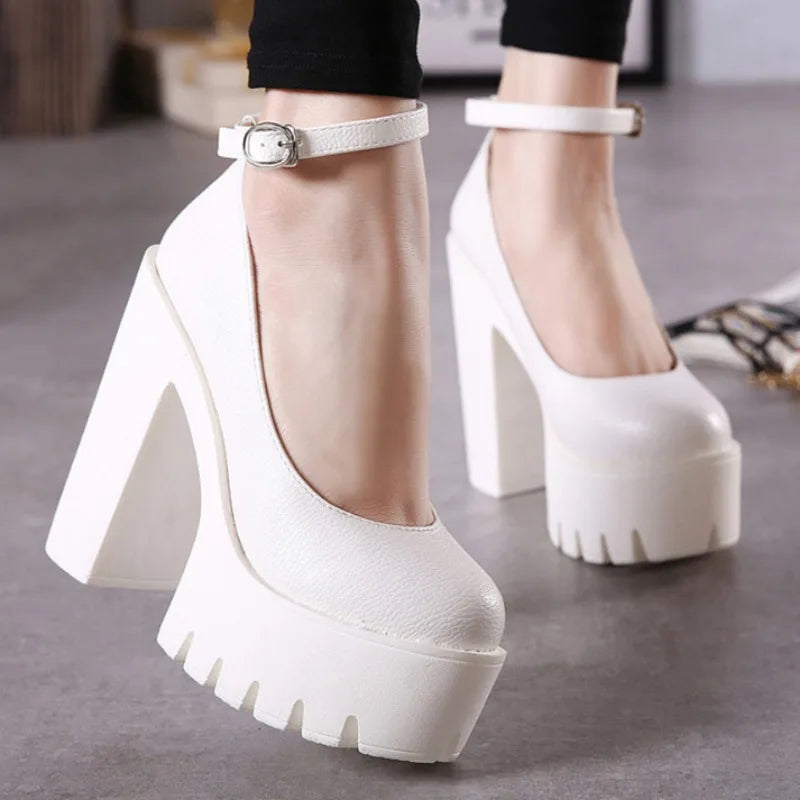 Sapato Plataforma Encanto