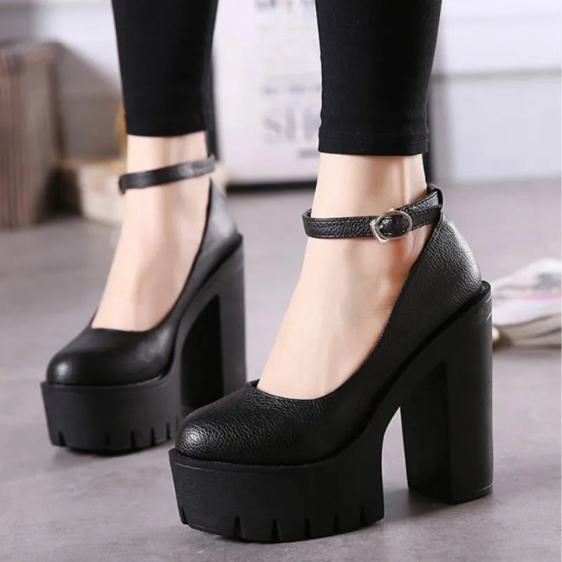 Sapato Plataforma Encanto